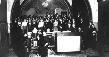 1912: il Galvani passa il testimone al “Moderno cinema Iris”